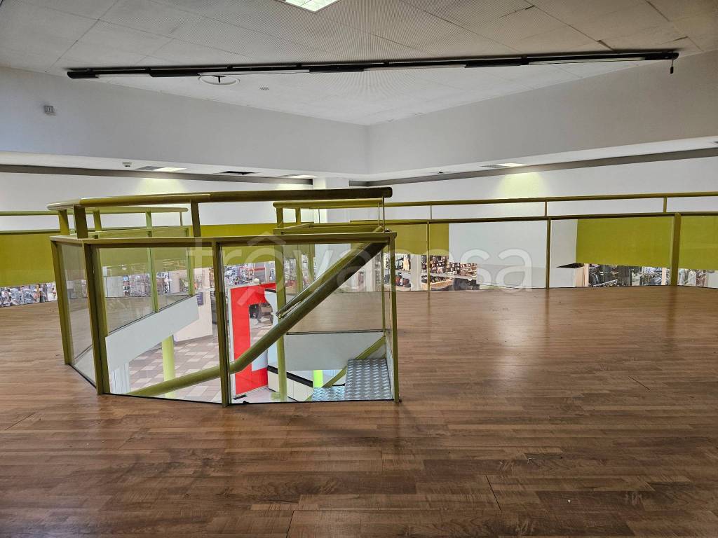 immagine annuncio 11 di 12