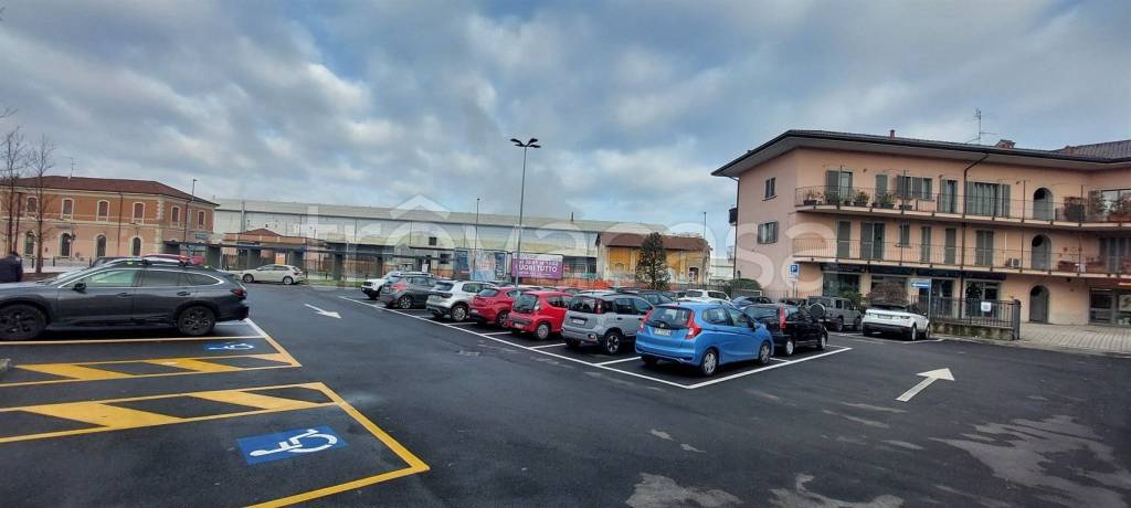 immagine annuncio 12 di 13