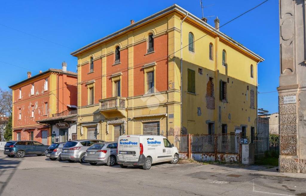 immagine annuncio 11 di 12