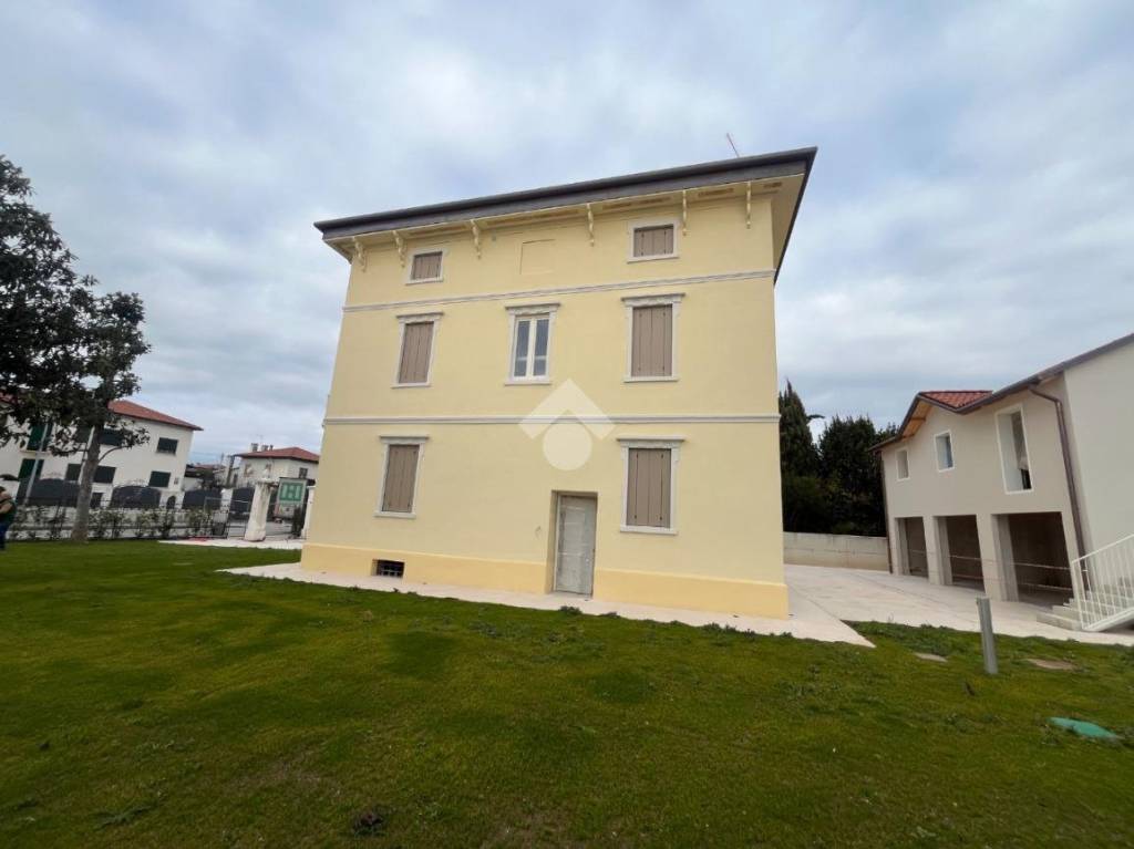 immagine annuncio 6 di 13