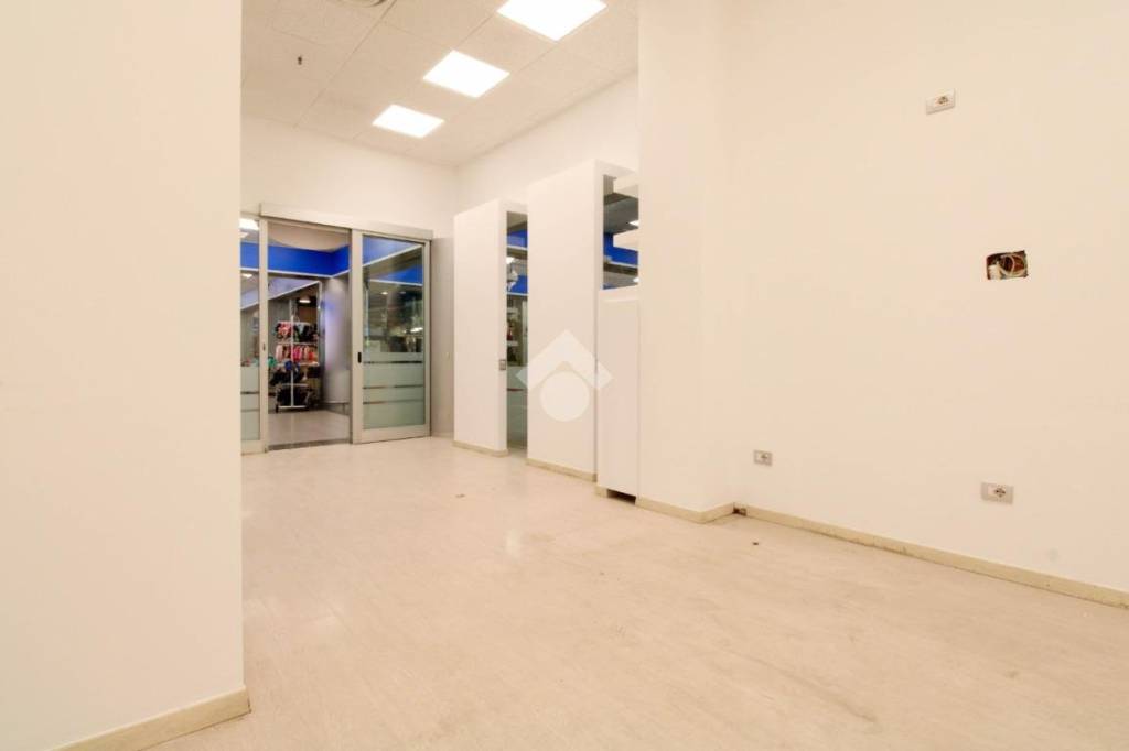 immagine annuncio 1 di 8