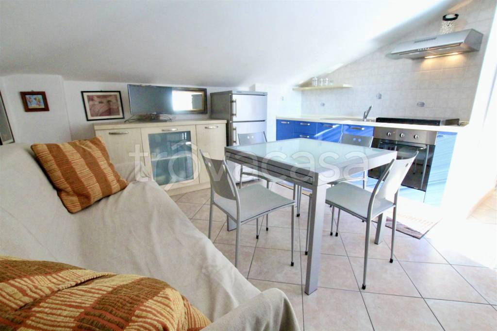 immagine annuncio 1 di 12