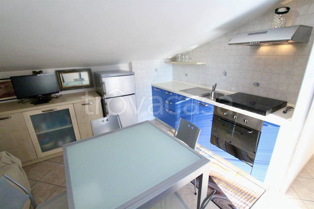 immagine annuncio 2 di 12