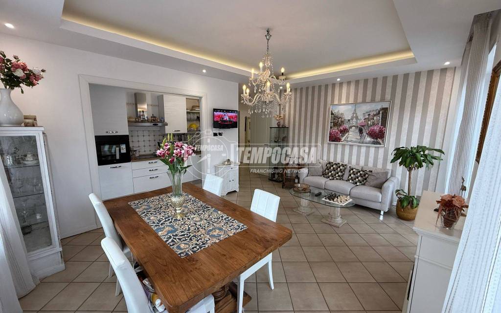 immagine annuncio 1 di 14