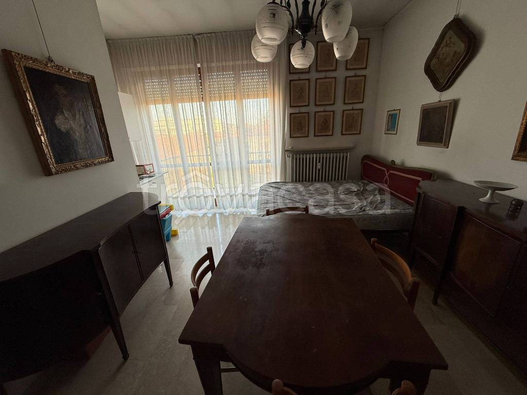 immagine annuncio 1 di 8