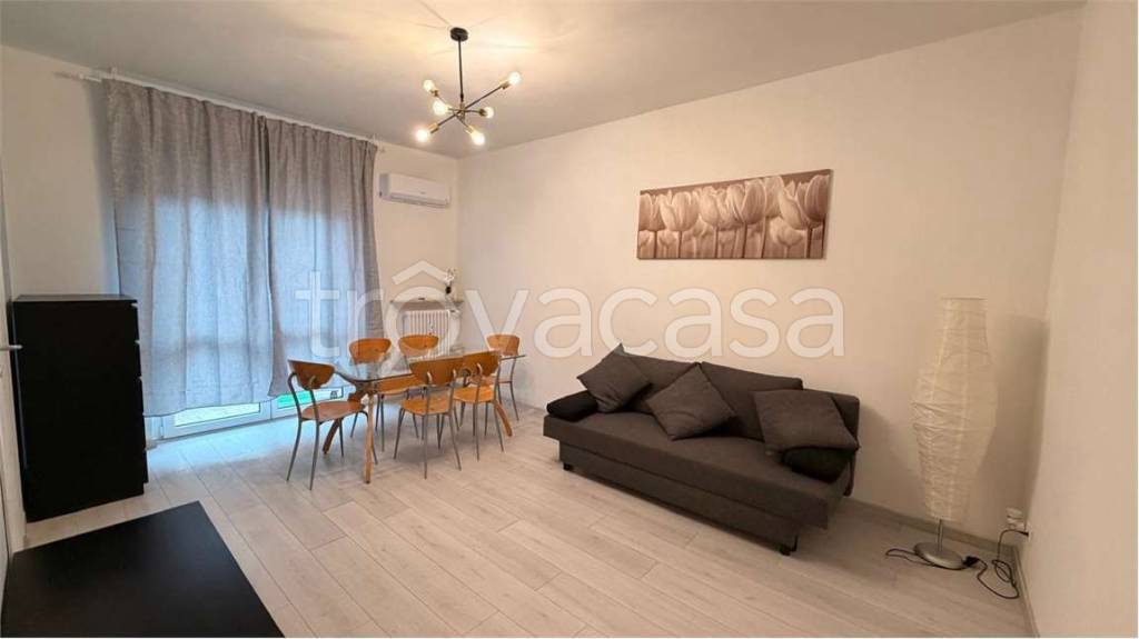 immagine annuncio 1 di 8