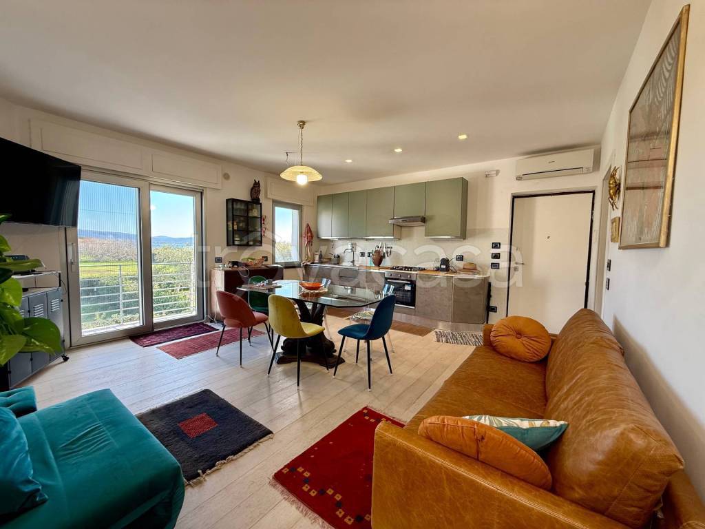 immagine annuncio 1 di 14