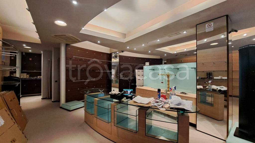 immagine annuncio 4 di 8