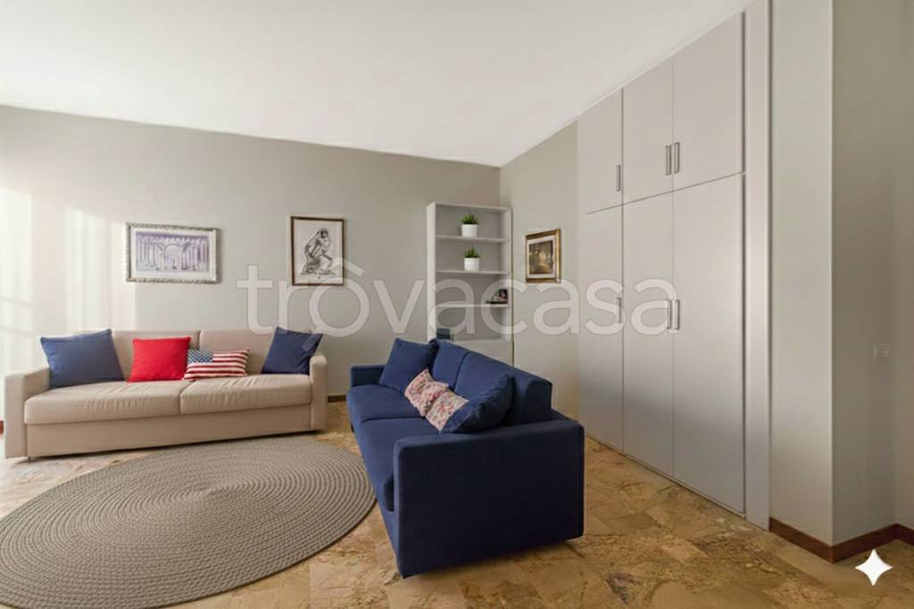 immagine annuncio 1 di 14