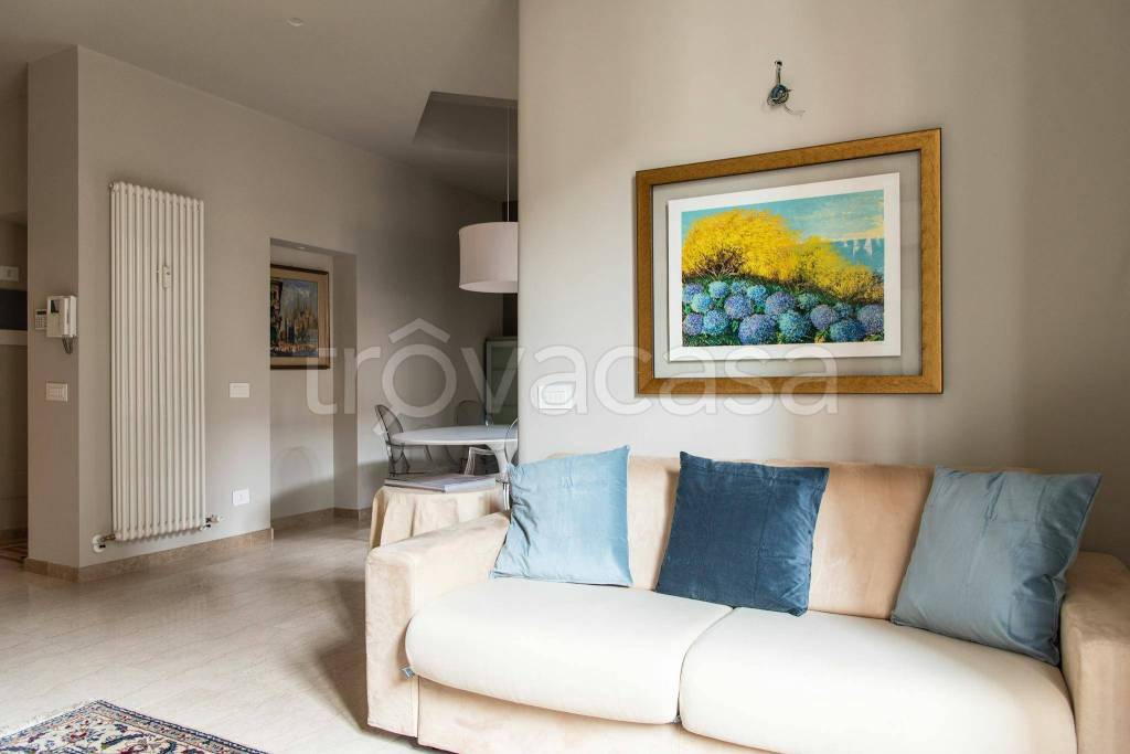 immagine annuncio 5 di 8