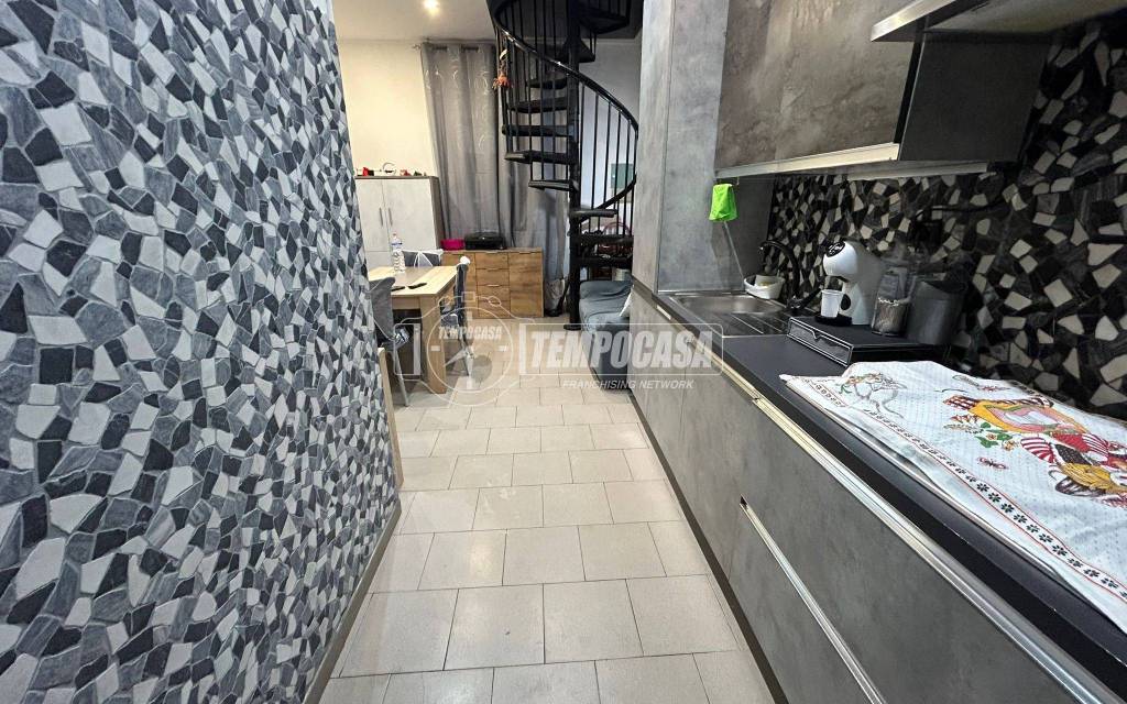 immagine annuncio 1 di 14