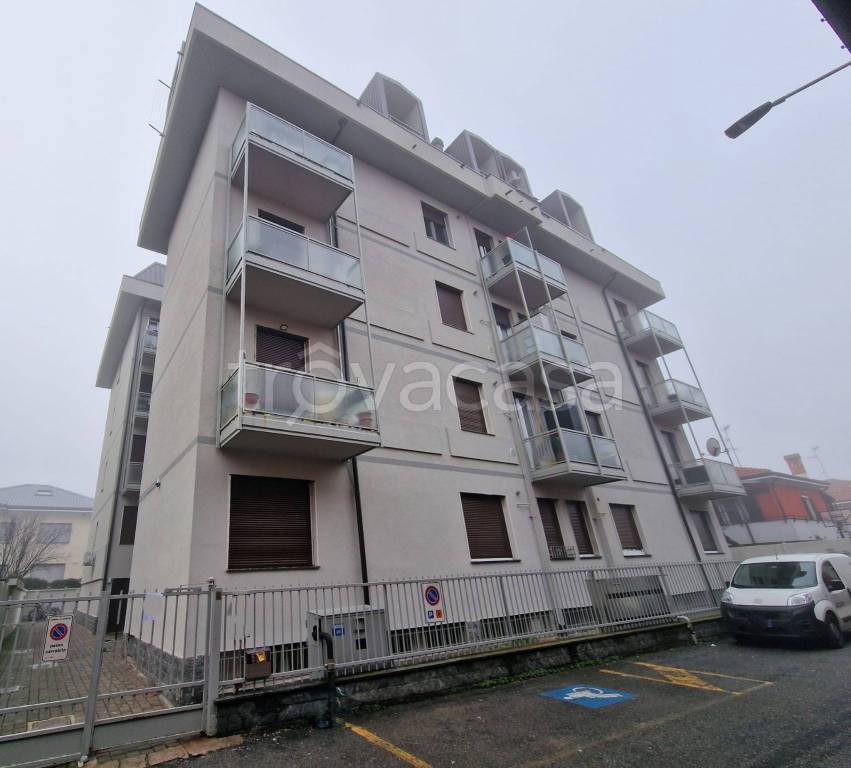 immagine annuncio 11 di 12