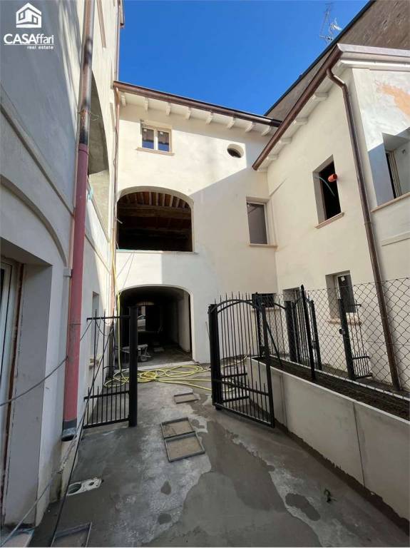 immagine annuncio 4 di 6