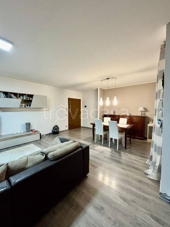 immagine annuncio 1 di 12