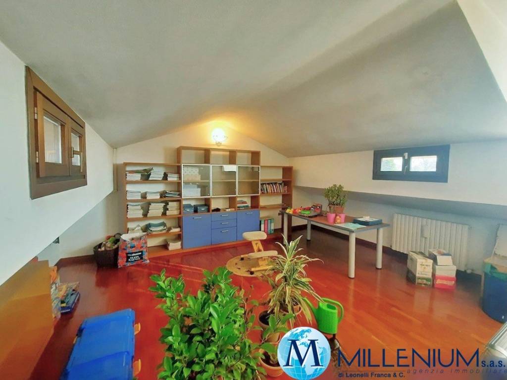 immagine annuncio 9 di 12