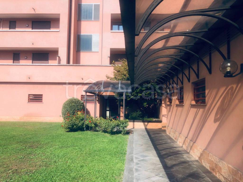 immagine annuncio 1 di 9