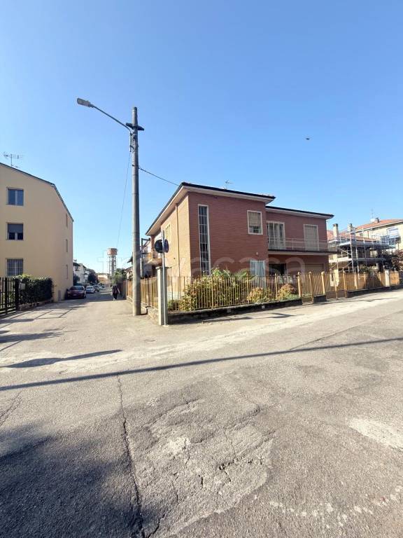 immagine annuncio 11 di 13