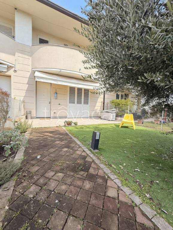 immagine annuncio 1 di 15