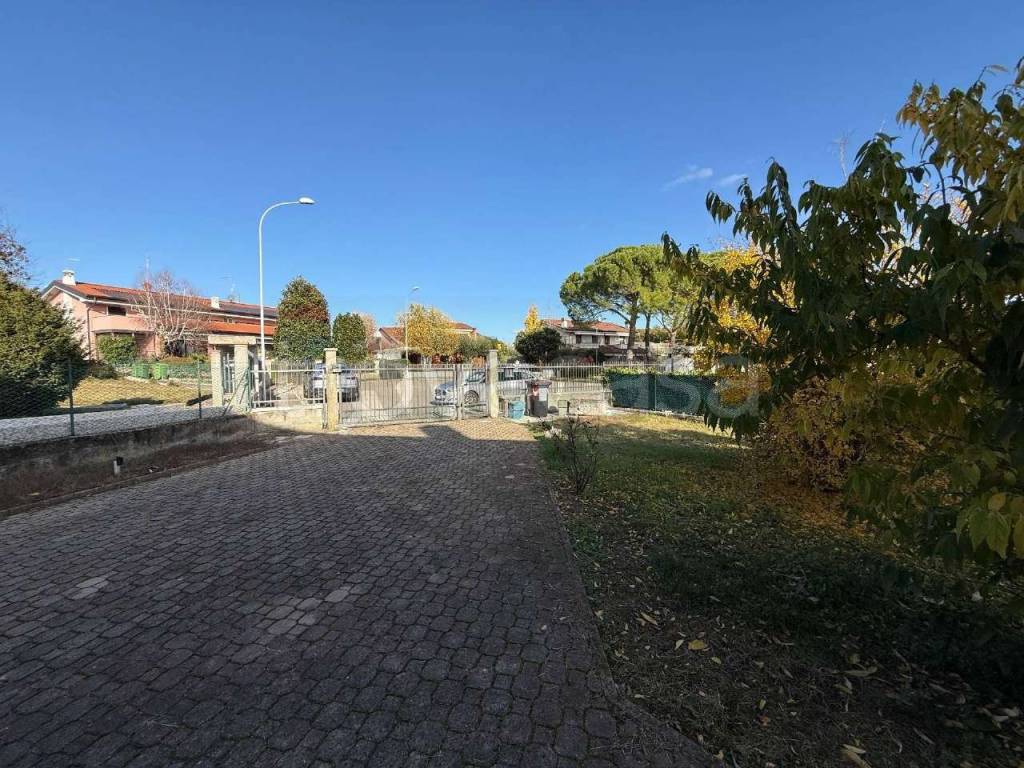 immagine annuncio 2 di 8