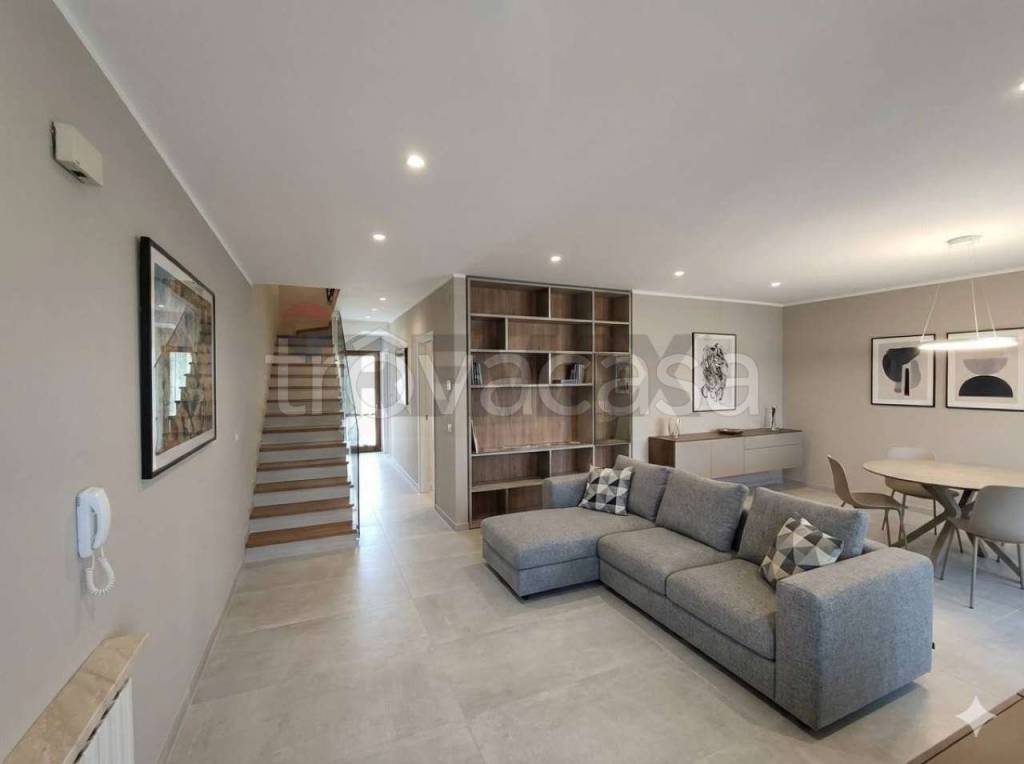 immagine annuncio 4 di 8