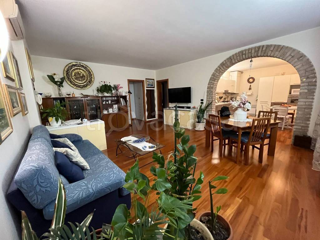 immagine annuncio 7 di 14