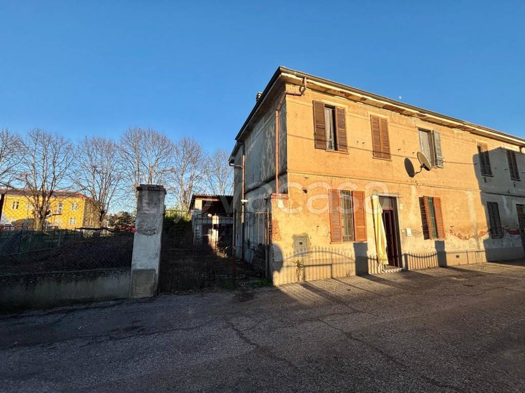 immagine annuncio 1 di 15