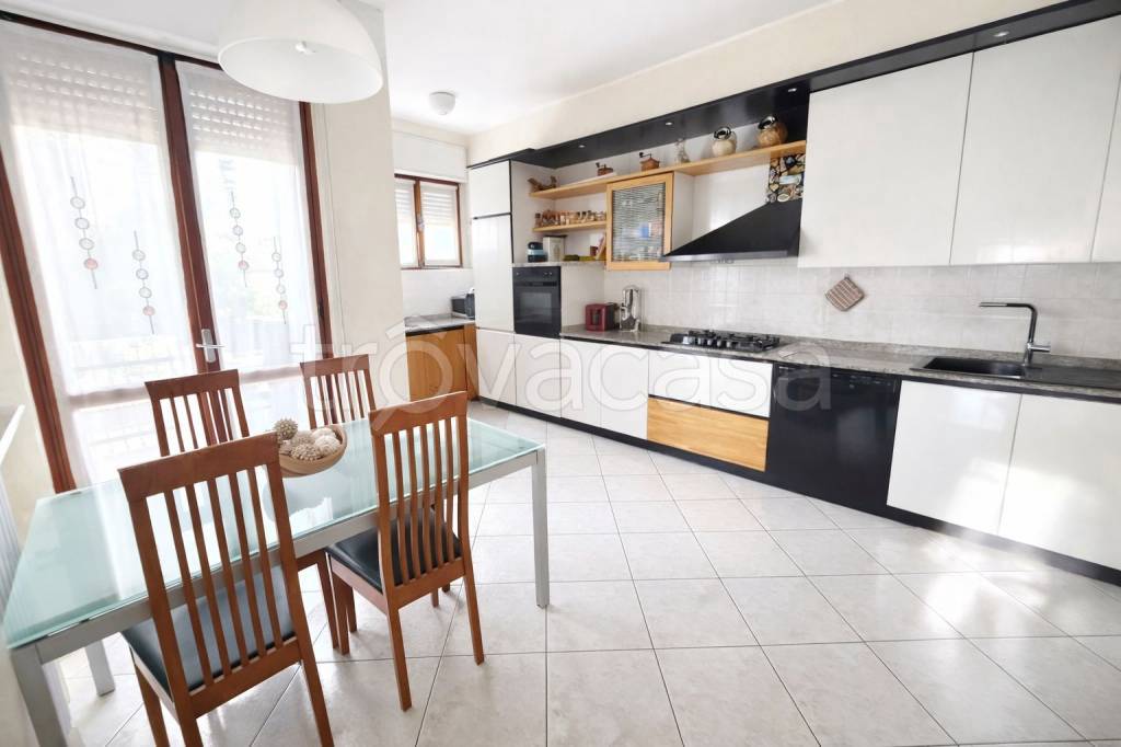 immagine annuncio 4 di 12