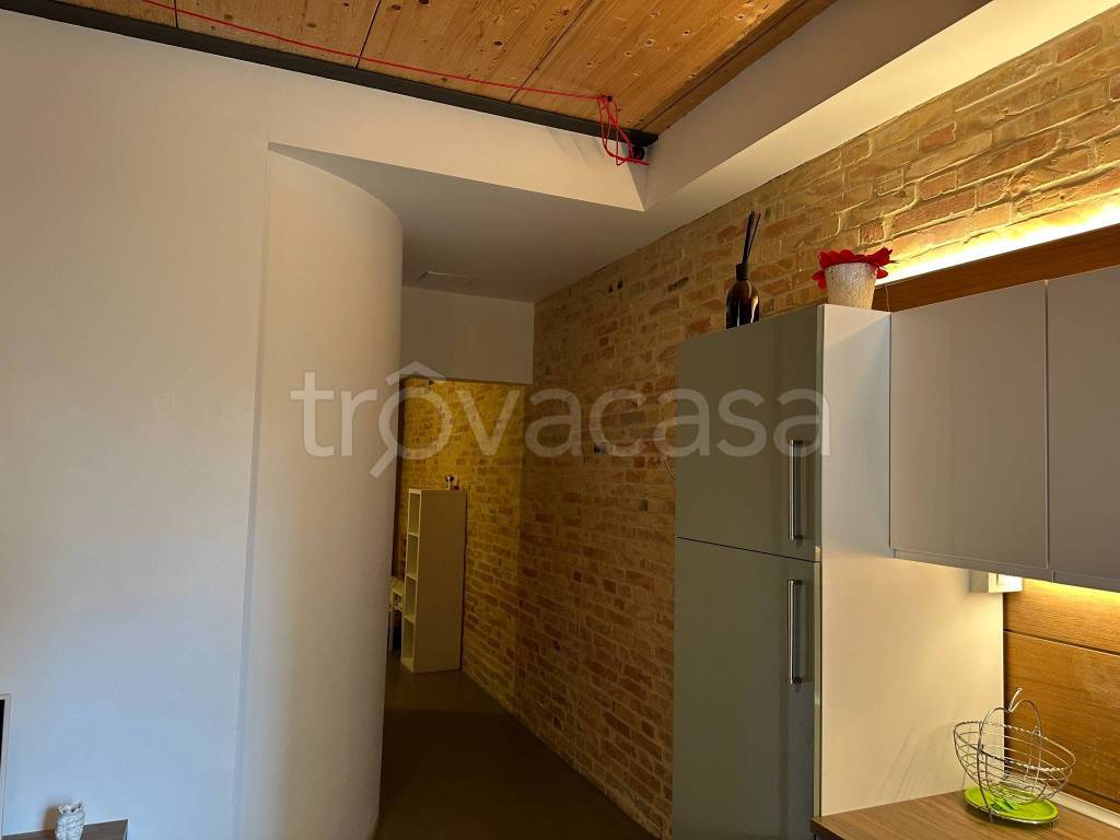 immagine annuncio 5 di 8