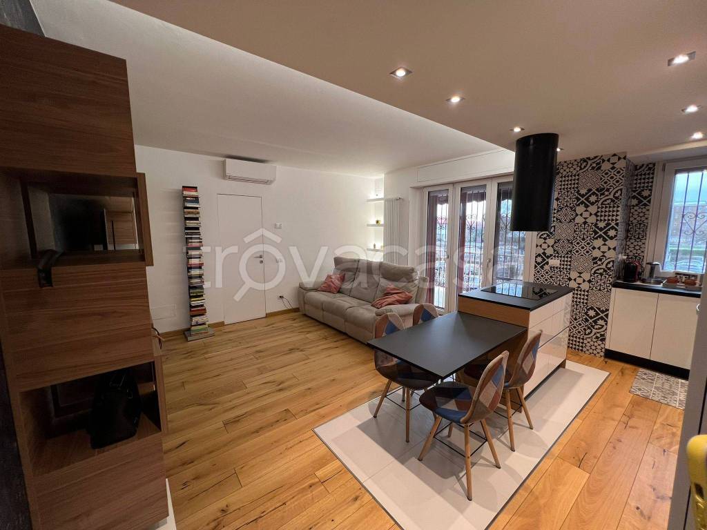 immagine annuncio 2 di 13