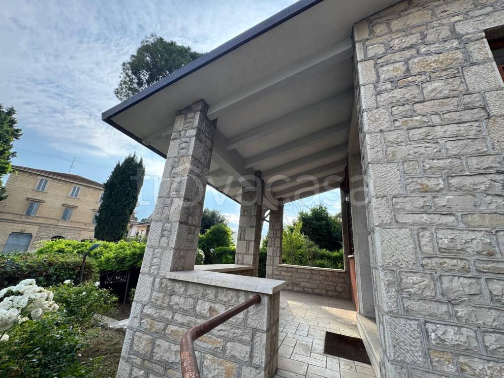 immagine annuncio 4 di 12