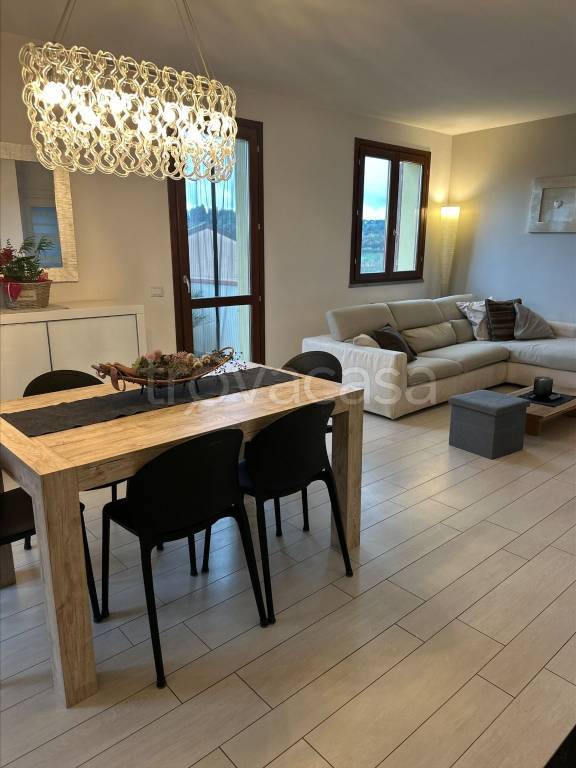 immagine annuncio 4 di 8