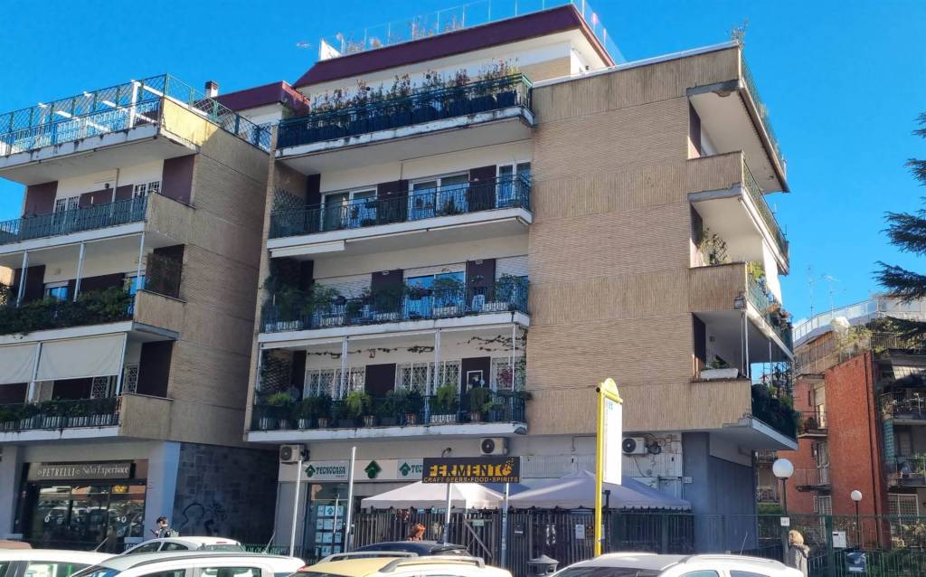 appartamento in vendita a Roma in zona Monte Sacro/Talenti