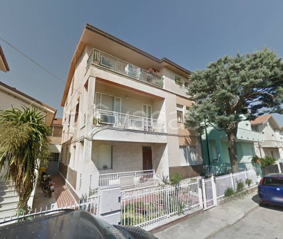 immagine annuncio 1 di 8