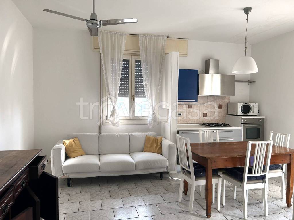 immagine annuncio 1 di 14