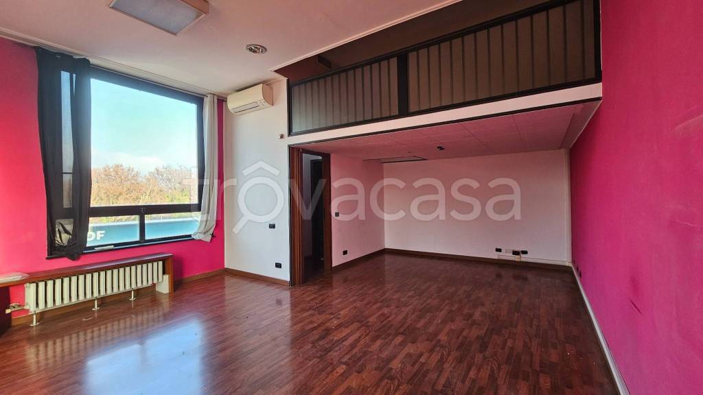 immagine annuncio 5 di 8