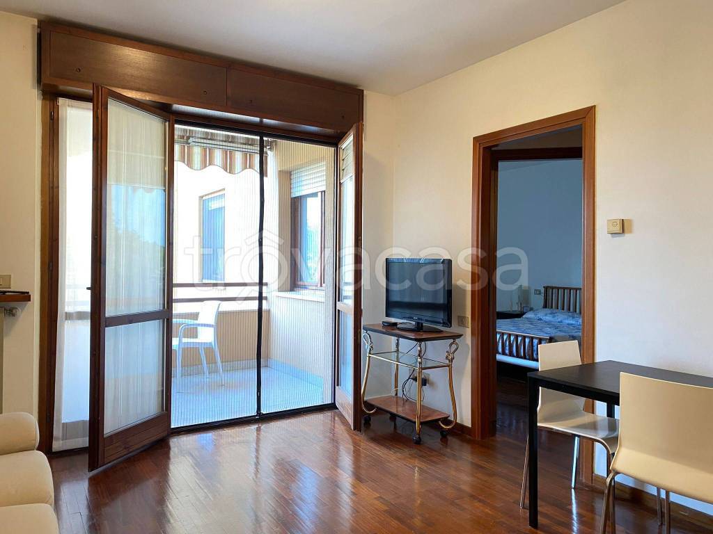 immagine annuncio 1 di 14