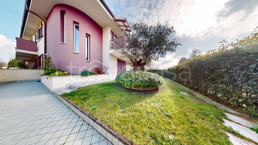 immagine annuncio 1 di 15