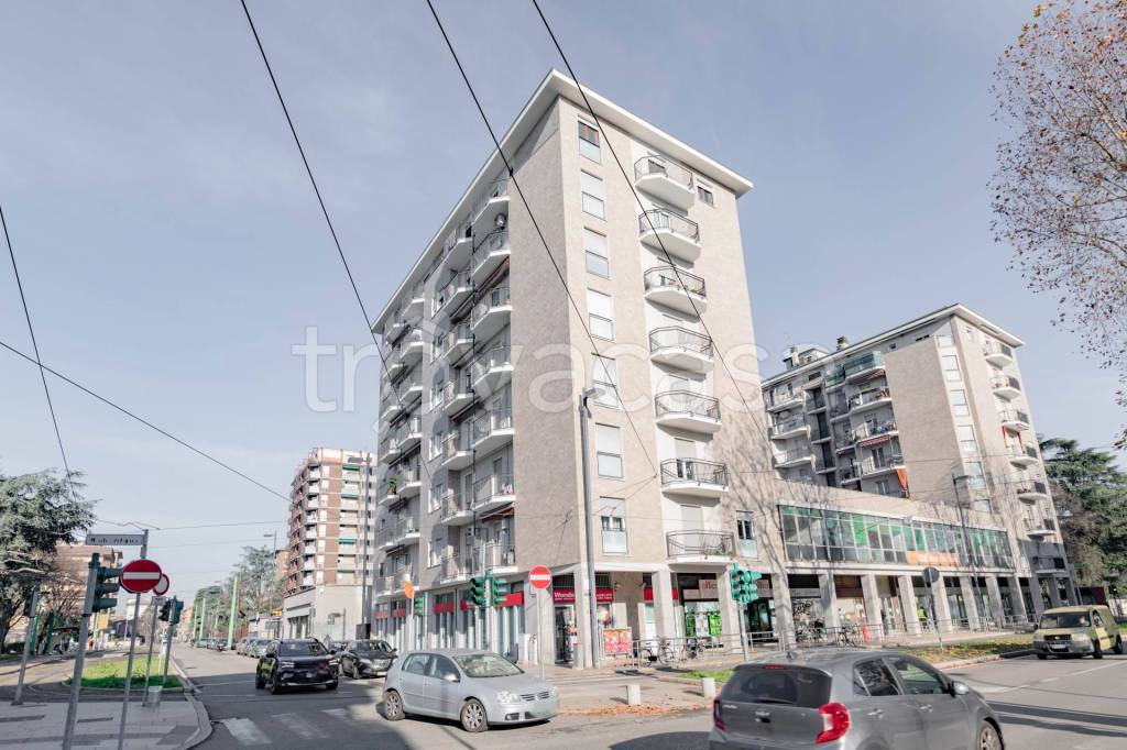 immagine annuncio 13 di 14