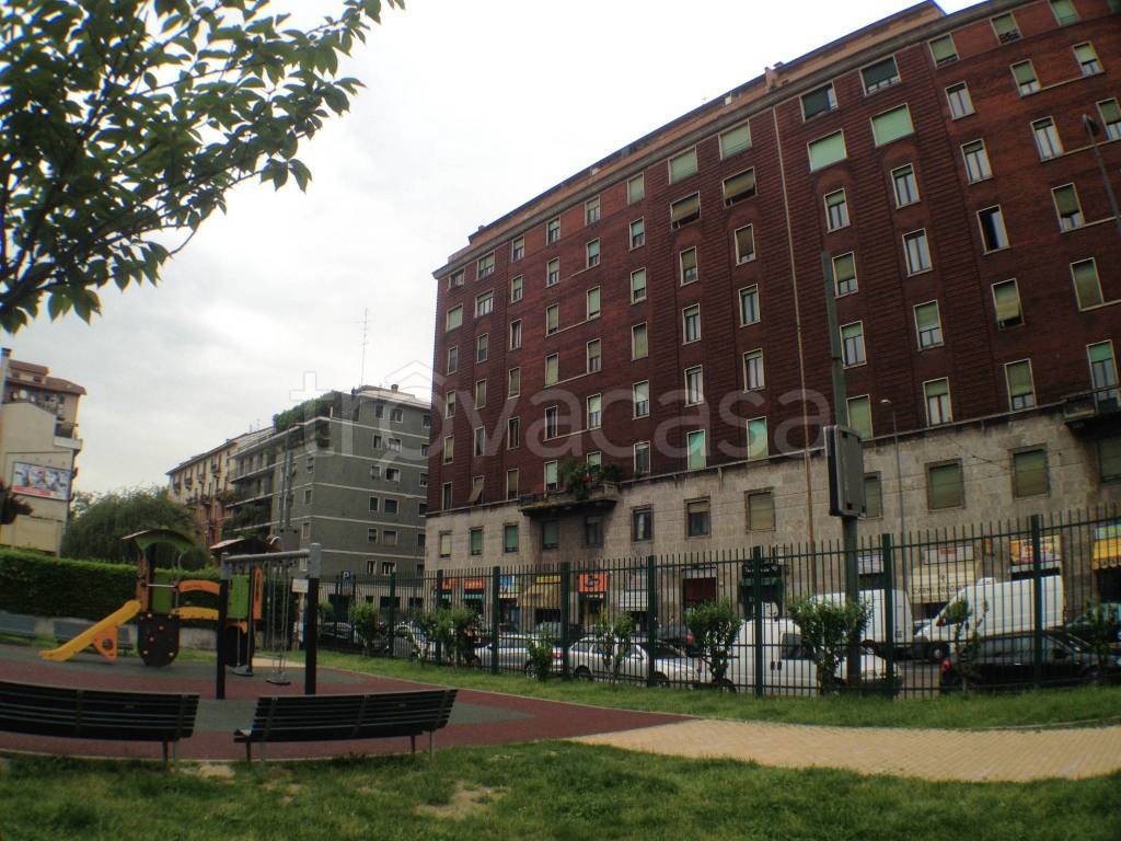 immagine annuncio 11 di 12