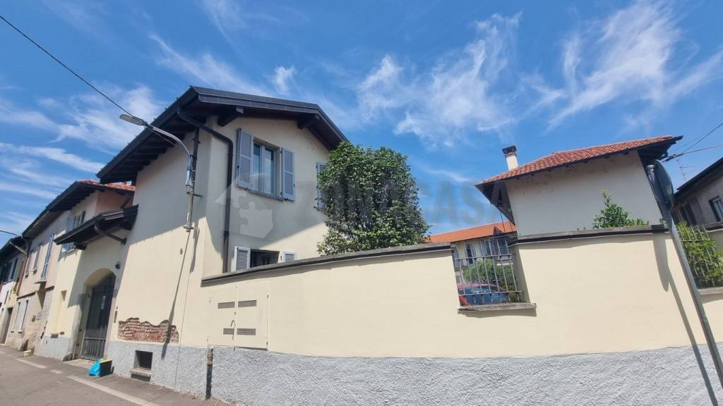 immagine annuncio 11 di 12