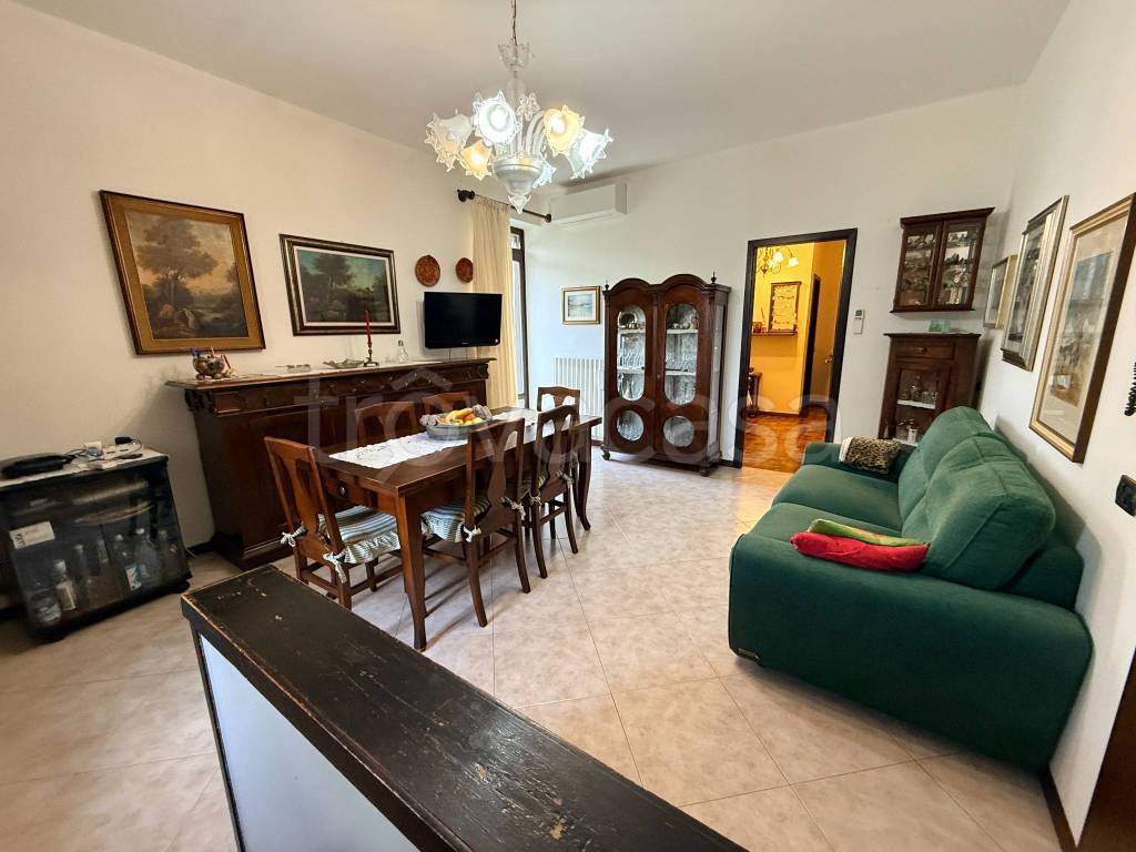 immagine annuncio 1 di 14