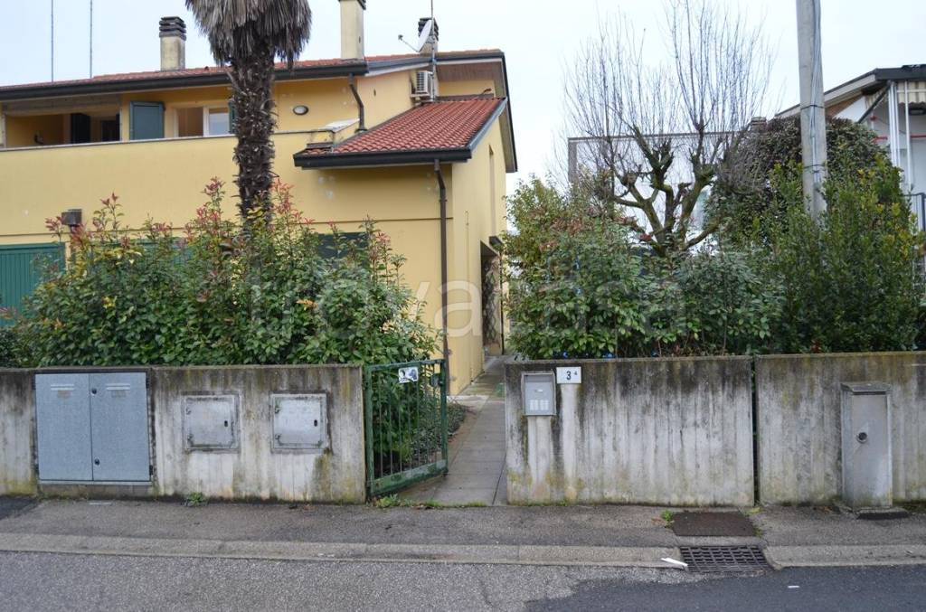 immagine annuncio 1 di 4