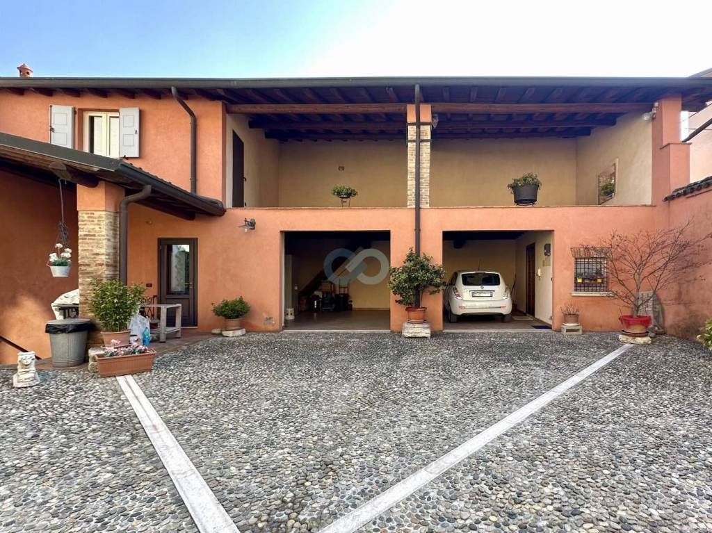 immagine annuncio 1 di 15