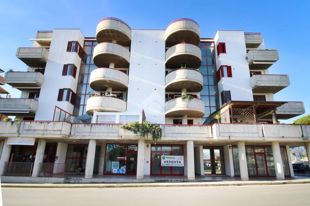 immagine annuncio 11 di 13