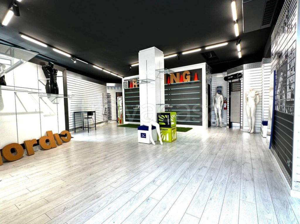 immagine annuncio 6 di 12