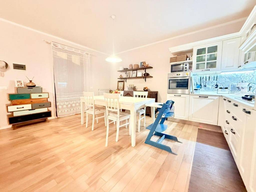 immagine annuncio 1 di 14