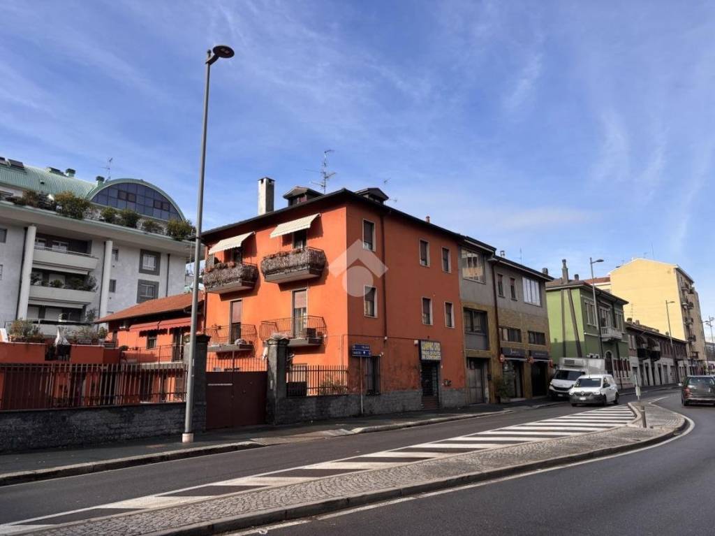 immagine annuncio 1 di 14