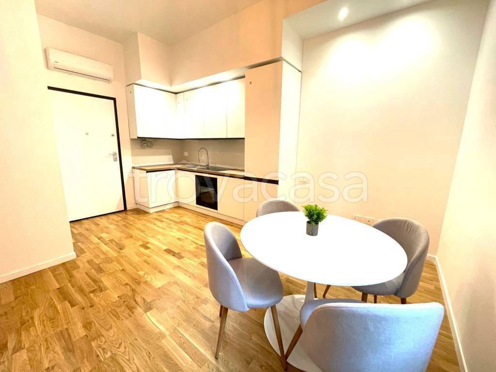 immagine annuncio 2 di 13