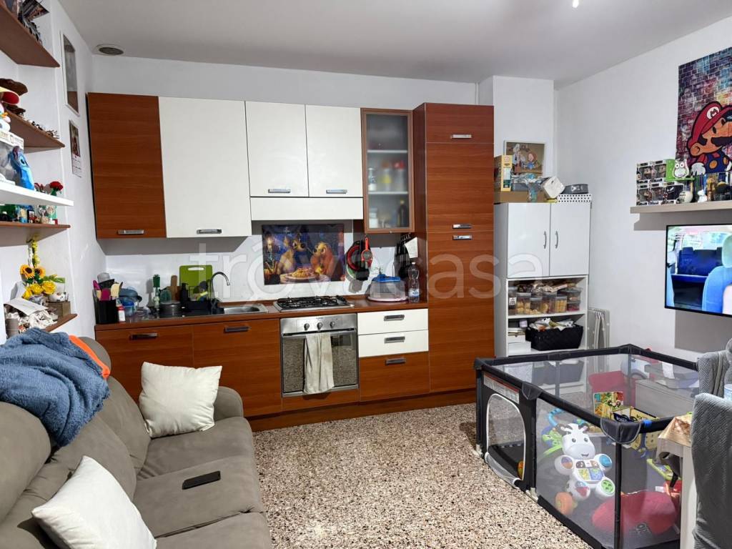 immagine annuncio 1 di 8