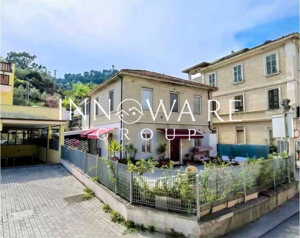 immagine annuncio 1 di 4